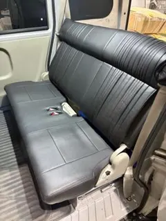 新車外し・未使用】デリカD5 ブラックエディション 純正サードシート 