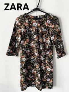 ZARA TRAFALUC 花柄　ワンピース　Sサイズ