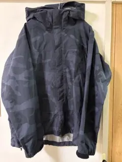 THE NORTH FACE マウンテンパーカー カモフラ柄のサムネイル