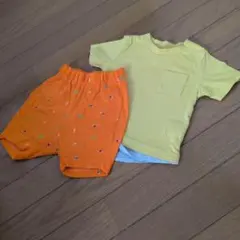 ベビー半袖Tシャツとショートパンツのセット　80cmのサムネイル
