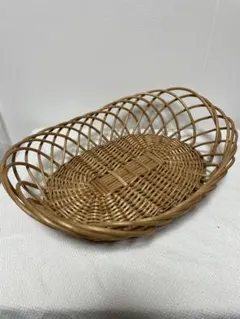 美品　ウィッカー製オーバルバスケット