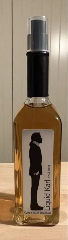 【幻の初コラボ】Karl Lagerfeld H&M Liquid Karlのサムネイル