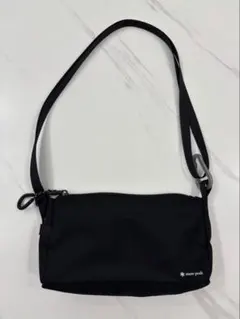 新品未使用　JINS × Snowpeak サコッシュ　ブラックのサムネイル