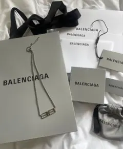 BALENCIAGA BBロゴ ネックレスのサムネイル