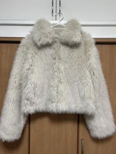 ZARA フェイクファーショートコート