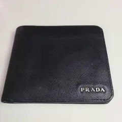【美品】PRADA サフィアーノレザー 二つ折り財布 ブラックのサムネイル