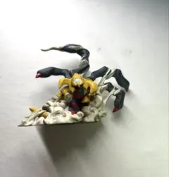 ポケモン　ギラティナフィギュア　予約特典