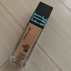 メイベリン　フィットミーリキッドファンデーションR　#120