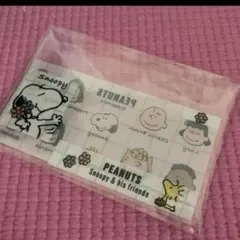 スヌーピー　マイナンバーカードケース　Peanuts フレンズ　1枚　②