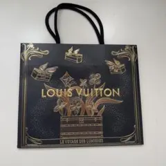 ヴィトン　2025クリスマス限定紙袋②