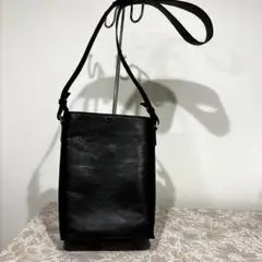 ユニクロ+J ジルサンダー レザーショルダーバッグのサムネイル