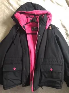 ロデオクラウンズ マウンテンパーカー ピンク色