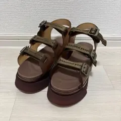 beautifulpeople UNITEDTOKYO サンダル 24.5のサムネイル