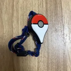 ポケモンGO Plus 赤/白 ストラップ付き