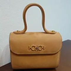 スエードのバッグ