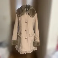 ファー付きコートのサムネイル