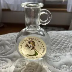 ヴィクトリアンエイジ 花瓶 KIC Japan レトロファンシー　置物　一輪挿し