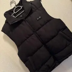 RVCA フード付き ブラックダウンベスト