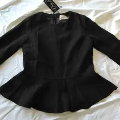 新品　Dress Lab ブラック ペプラムトップス Sサイズ　入学　卒業式