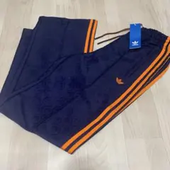 新品未使用　アディダス　オリジナルス　70s オーバサイズ　トラックパンツ