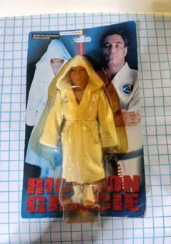 【未開封】ヒクソングレイシー フィギュア ヒクソン・グレイシー(武士道・白ニーパッド) – 闘道館