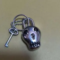 ガイコツキーリング