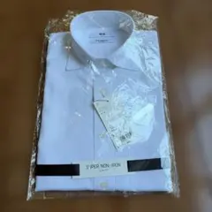 ユニクロ　スーパーノンアイロン スリムフィットシャツ S