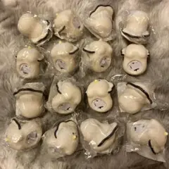 生牡蠣の赤ちゃん光るキャラクター フィギュア 16個セット