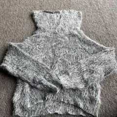 フード付きグレー長袖ニット