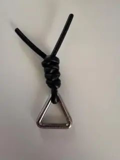 コ*チ様 BOTTEGA VENETA トライアングルキーリングのサムネイル