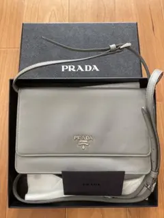 最終価格　PRADA サフィアーノ　ショルダーウォレットバッグスマホケース長財布