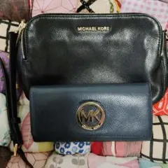 夢様専用 MICHAEL KORS バッグ＆長財布ネイビー 2点セット