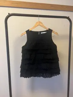 IENAブラックフリル ノースリーブ　コットン