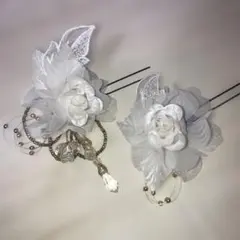 【高級美品】ヘアアクセサリー　ヘアピン　花　白　キン　ホワイト　ゴールド