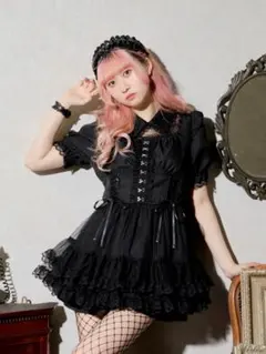 地雷 NOEMIE ノエミー ティアードレースアップ セットアップ ゴスロリ