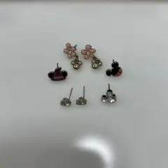 ディズニー　ピアス　ミッキー