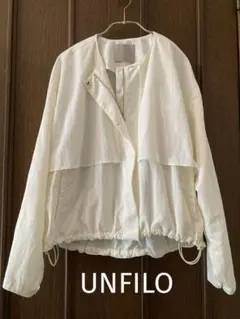 UNFILOノーカラー ブルゾン オフホワイト ショート丈