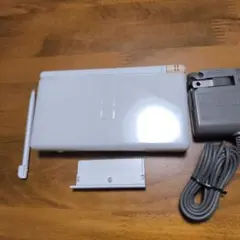 ☆美品☆　ニンテンドーDS lite白　純正充電器付き