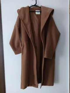 GYDA フード付きブラウンロングコート
