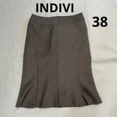 美品 INDIVI インディヴィ スカート ヘリンボーン柄 茶 38 春秋冬