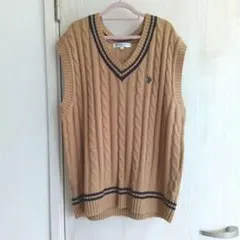 U.S. POLO ASSN.Vネックベスト ベージュ ケーブル L 刺繍ロゴ