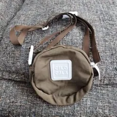 GILO GALA カーキ ショルダーバッグ　ポシェット