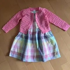【新品】GAP カーディガンとワンピースセット100
