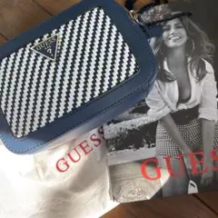 【在庫処分半額セール】GUESS カメラバッグ