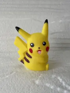 ★初期★ ポケモンキッズ　「ピカチュウ」　ソフビ　任天堂　当時物　2005