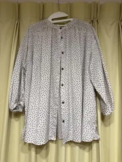 Green label relaxing ホワイト・ドット柄・長袖シャツ