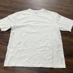 白 Tシャツ