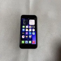 美品 SIMフリー iPhoneSE 第3世代 64GB バッテリー100%