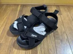 Item thumbnail for item 251834a7-69b8-4631-a518-8e7c37b06d92