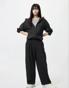 ウルトラストレッチアクティブワイドパンツ　ユニクロ　新品未使用　定価¥2990